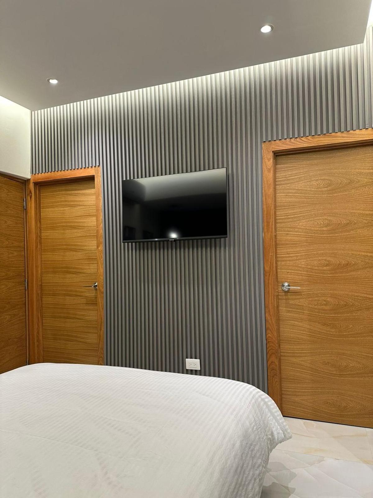 Downtown Luxury Apt Naco: 2Br 2Ba Santo Domingo Dış mekan fotoğraf